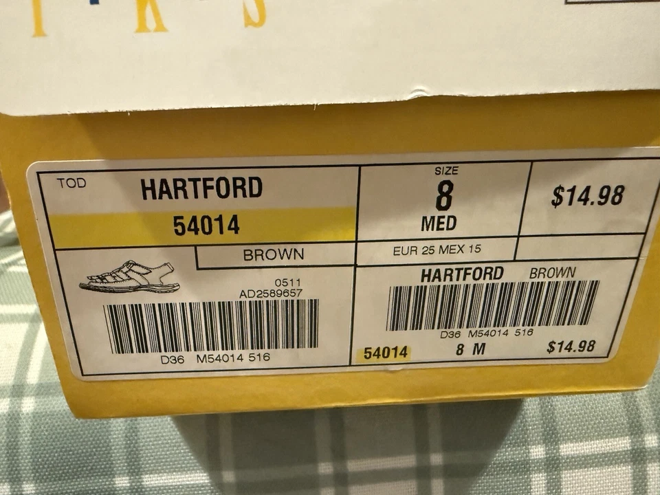 Sandalias TKS marrón para niños pequeños talla 8 medianas nunca usadas Foto 4 de 4