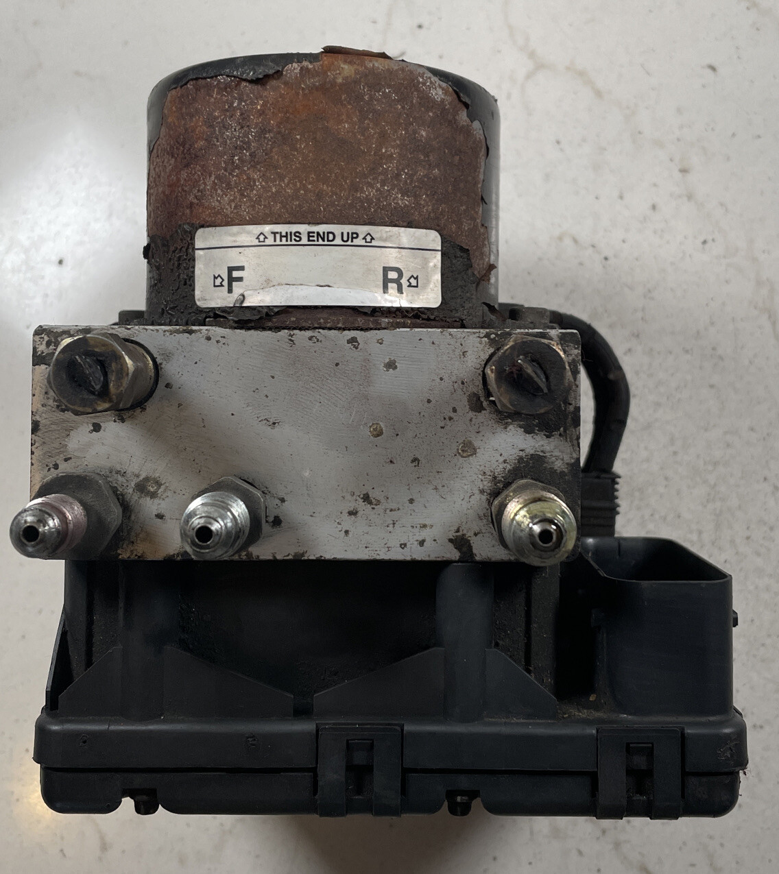 19992001 Ford Ranger ABS AntiLock Brake Pump Control Module XL2T