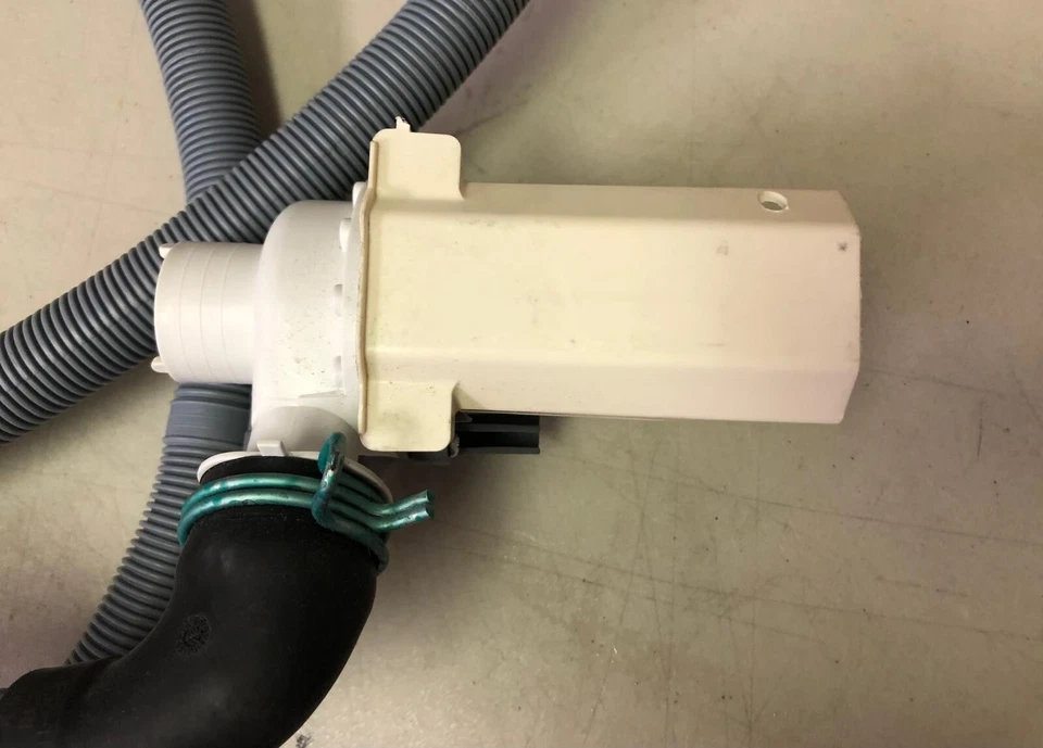 Bomba de drenagem para lavadora Electrolux - **USADA-BOM**- #EW5 - Imagem 3 de 4