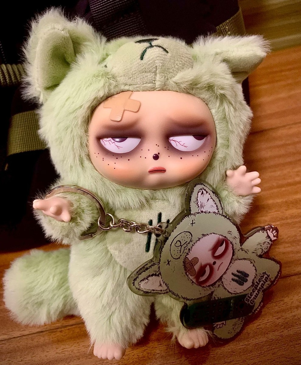 くろSleepless Grumpipi ぬいぐるみ Sleepless Grumpipi Vinyl Face Plush Pendant - M.A. Toys x