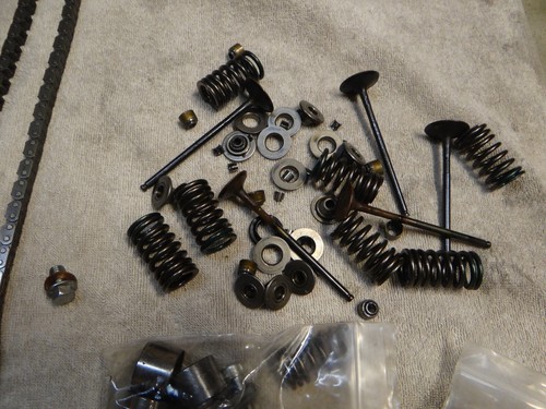 Cylinder Head Parts, Cams etc. 2015-24 Yamaha YZF R3, 5028 Miles - Picture 6 of 11