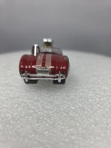Muscle Machines 1964 Ford Shelby Cobra 427 Dark Red Diecast 1:64 Scale - Picture 4 of 6