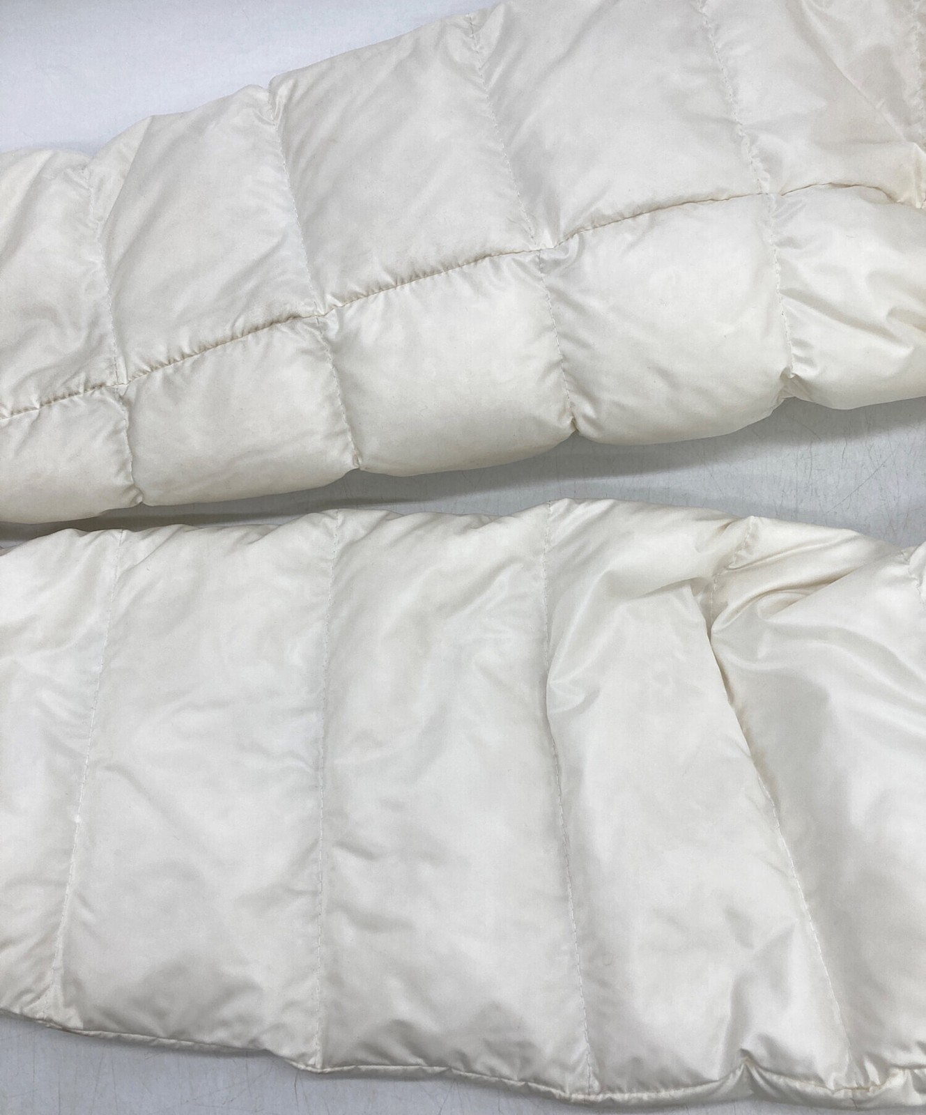 MONCLER/ACORUS White Size: 2 thumbnail 9