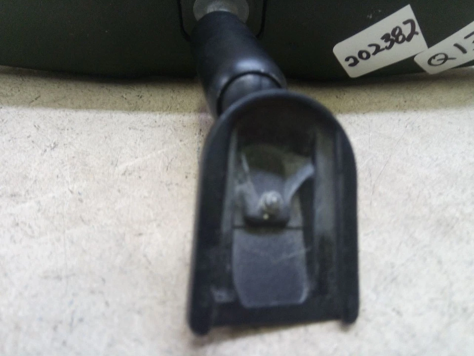 Внутреннее зеркало заднего вида E8011083 подходит для 97-12 CHEVROLET MALIBU q13-202382 - Изображение 3 из 4