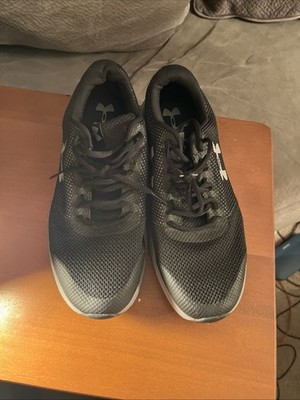 Under Armour Surge Men's Running Shoes Black Mesh Sneakers 3020336-004 Size 10