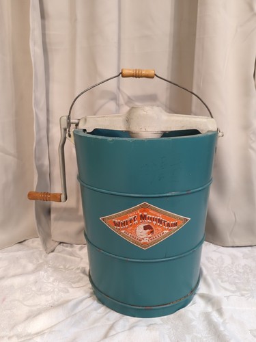 Vtg White Mountain Freezer Ice Cream Maker Green Wood Barrell Excellent Cond!!!!