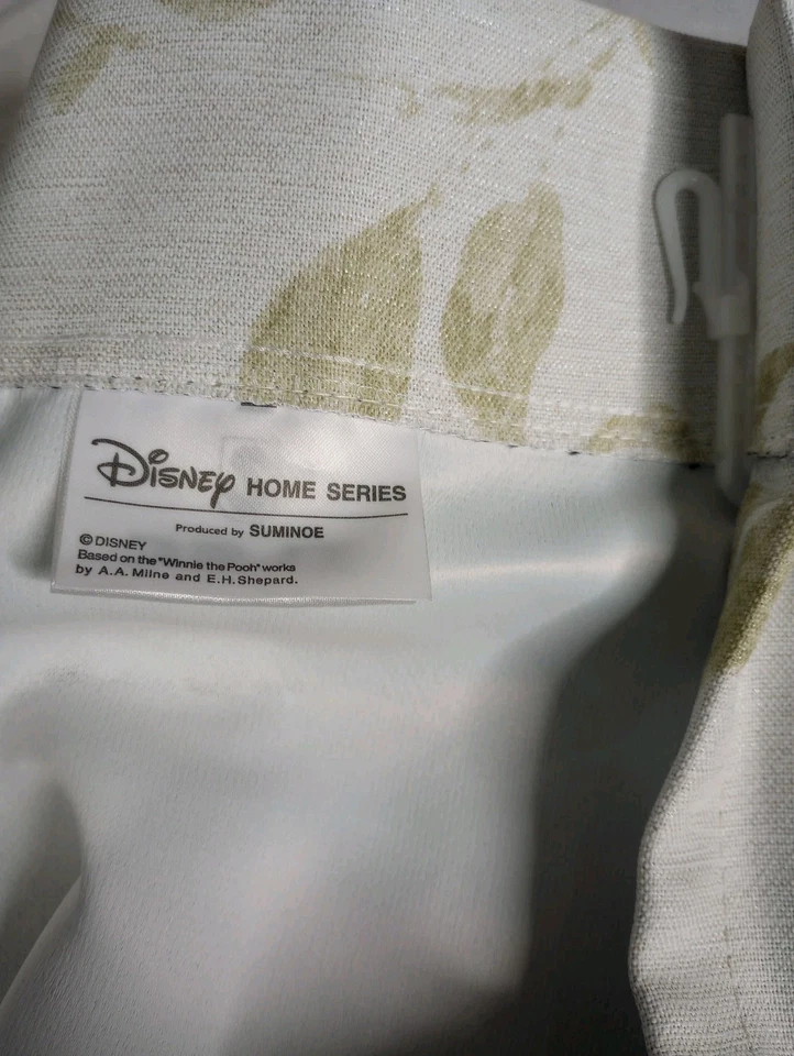 Тканевая затемняющая занавеска Disney Winnie The Pooh 80 x 42 дюйма Christopher Robin - Изображение 4 из 4