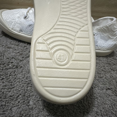 women’s Shoes Size 9.5 (41 In China) New Ivory Color Light Weight - Picture 8 of 8
