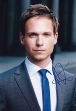 PATRICK J ADAMS signed Autogramm 20x30cm SUITS in Person autograph COA