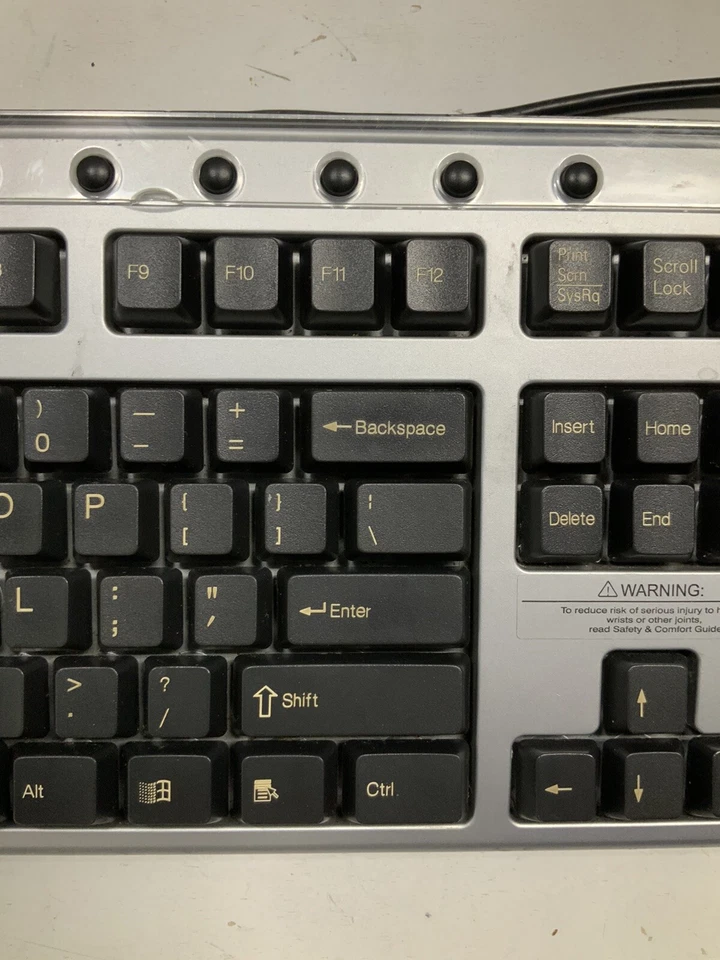 Compaq Wired PS/2 Keyboard Model KB-0133 ElectronicsRecycled.com - Image 4 of 4