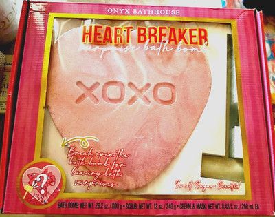 ONYX BATHHOUSE HEART BREAKER SURPRISE SWEET SUGAR BATH BOMB-XL 28.2 OZ-NIB