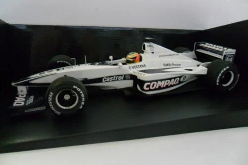 Modellini statici di auto da corsa MINICHAMPS williams Scala 1:18