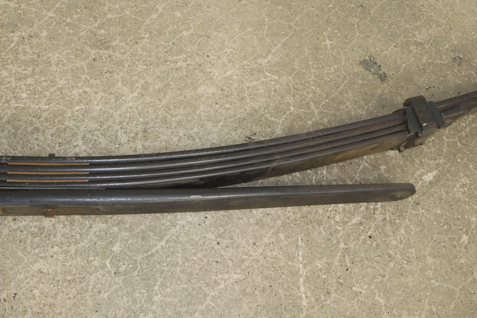 01-10 Chevy GMC 2500HD OEM Rear Leaf Springs Pair Left/Right Southern Foto 3 de 4