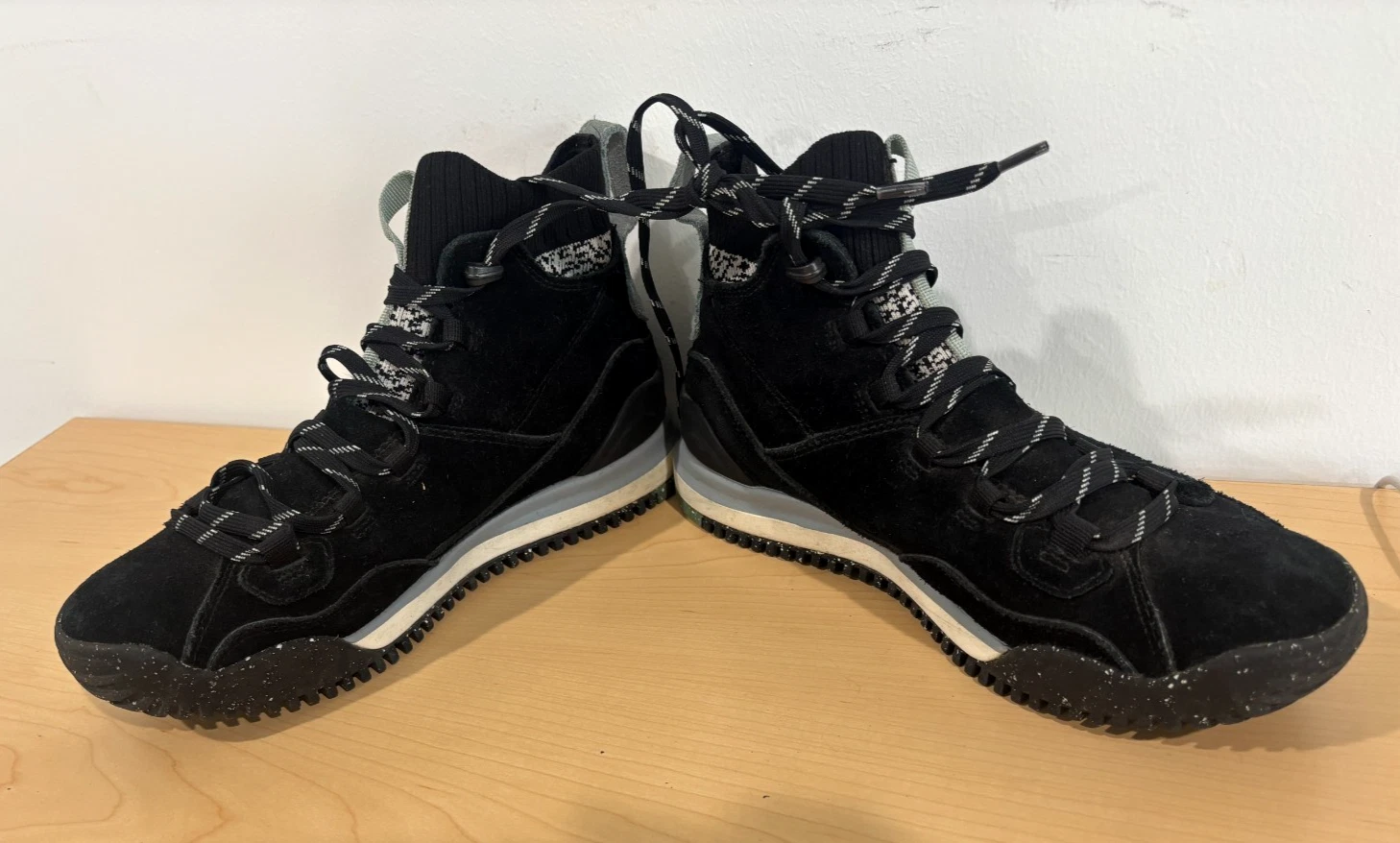 The North Face Back-To-Berkeley III Sport WP Boots Black Womens US 8 EU 39