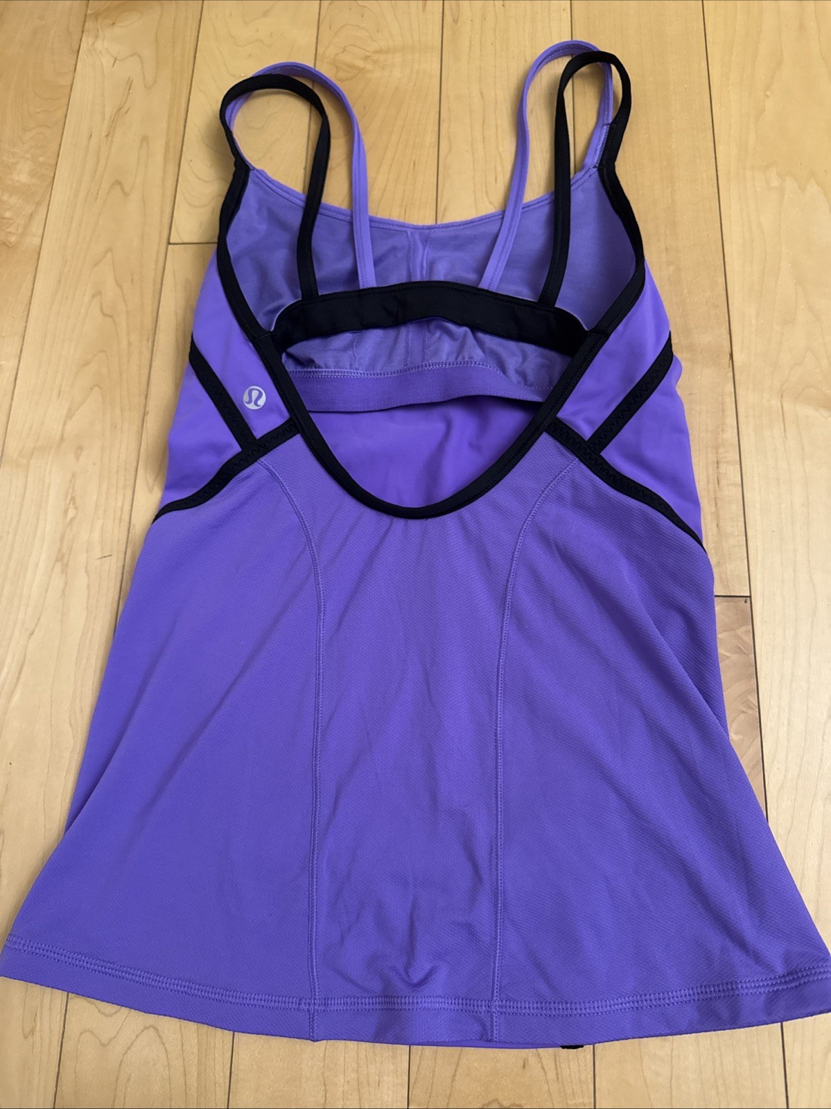 3 X Lululemon Athletica Tops Women’s Support Yoga Gym Lounge Sz S image 9
