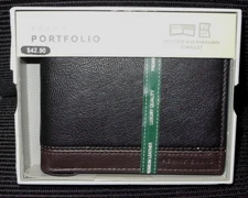 Perry Ellis Portfolio PASSCASE REMOVABLE ID Bifold Wallet Premium Black Leather