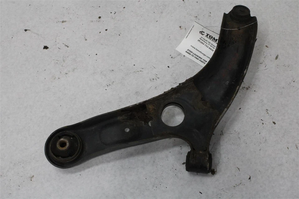 Used Front Right Lower Lower Control Arm Front fits: 2015 Hyundai Elantra Korea Foto 3 de 4