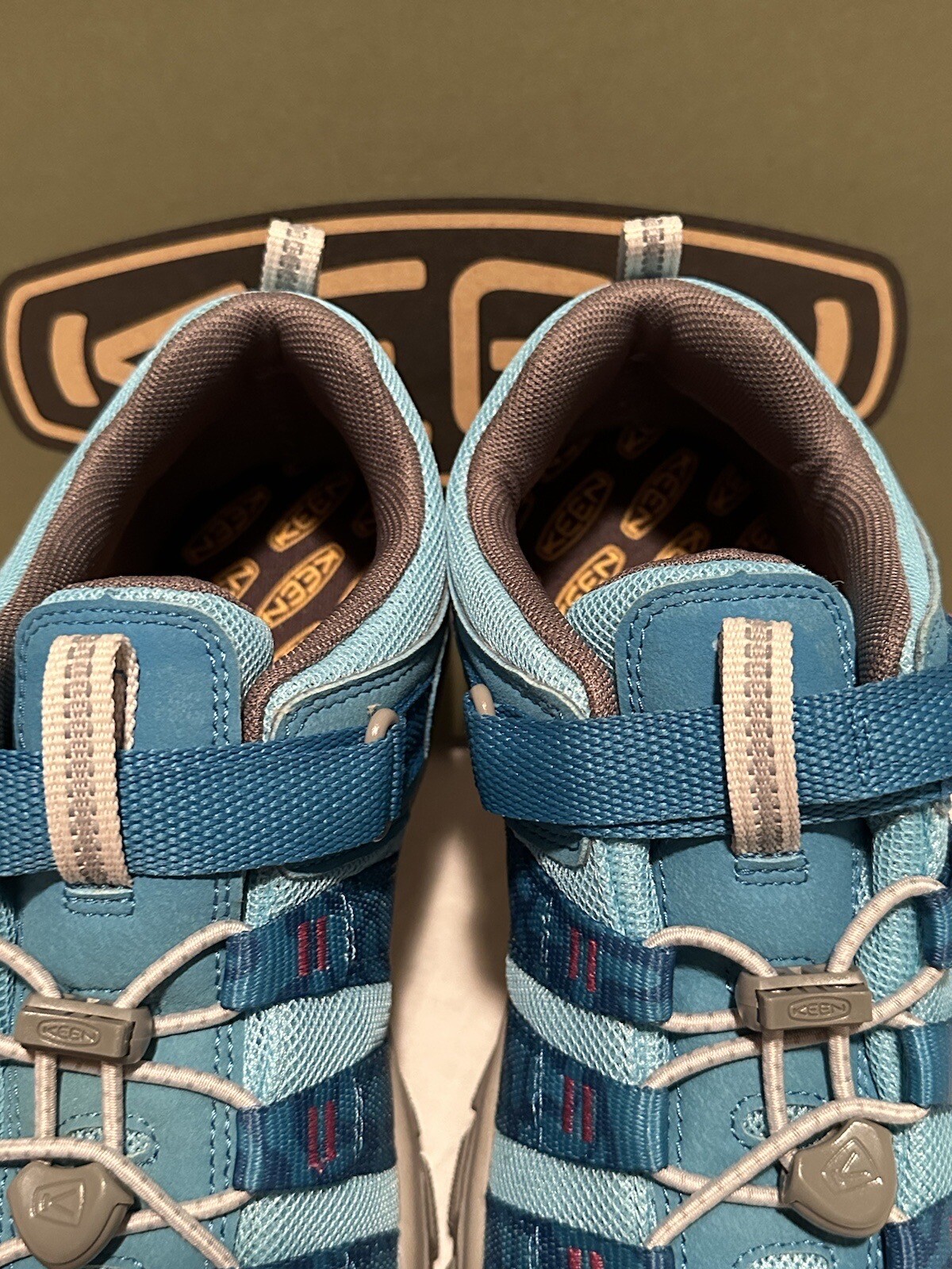 NUOVA scarpa lavabile Keen bambino taglia 5 Newport H2SHO blu fiordo fucsia1027237