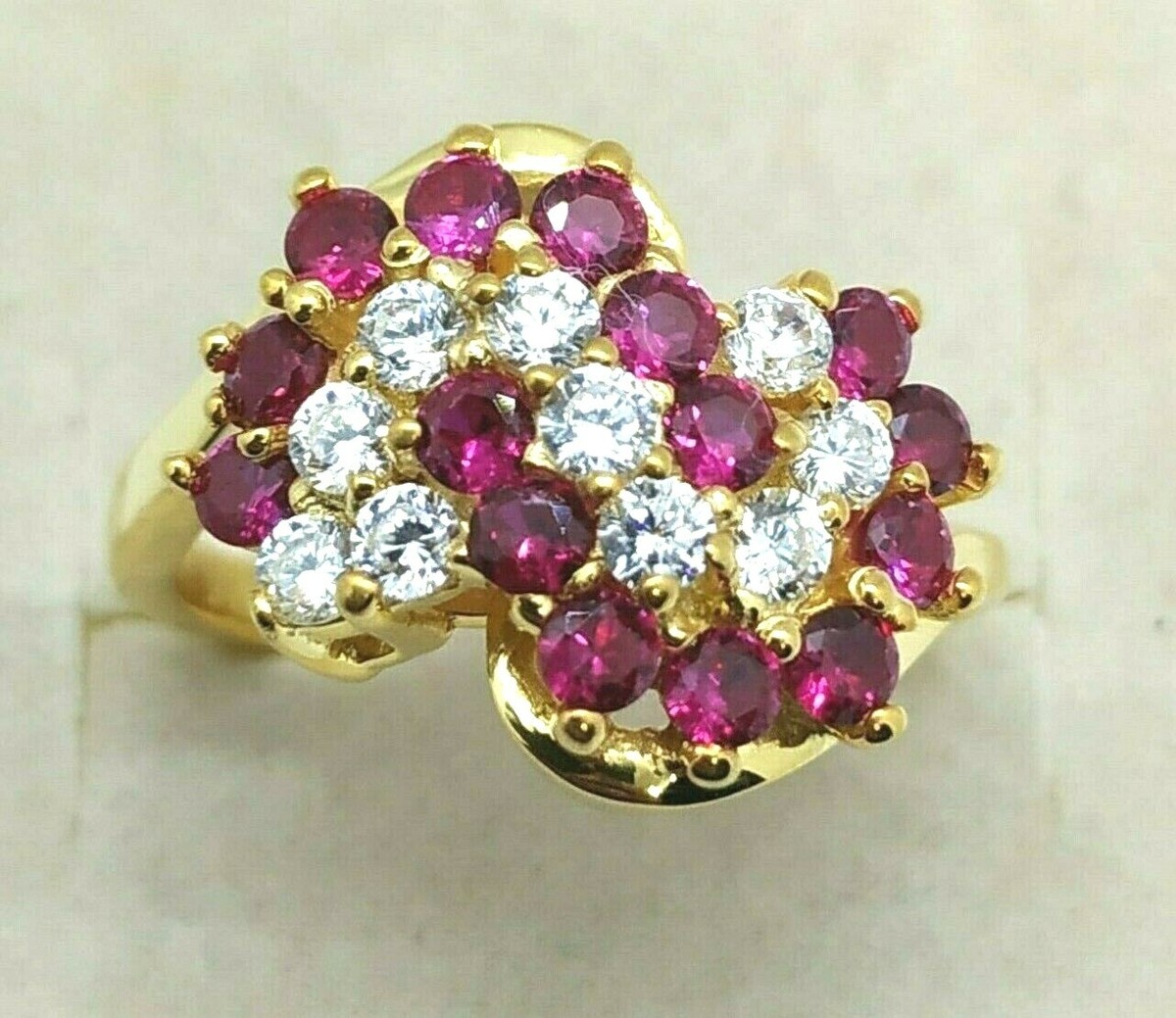 Bague En Argent 925 Avec Rubis Et Zircon Créés En Laboratoire - Taille 8.75, Style Antique