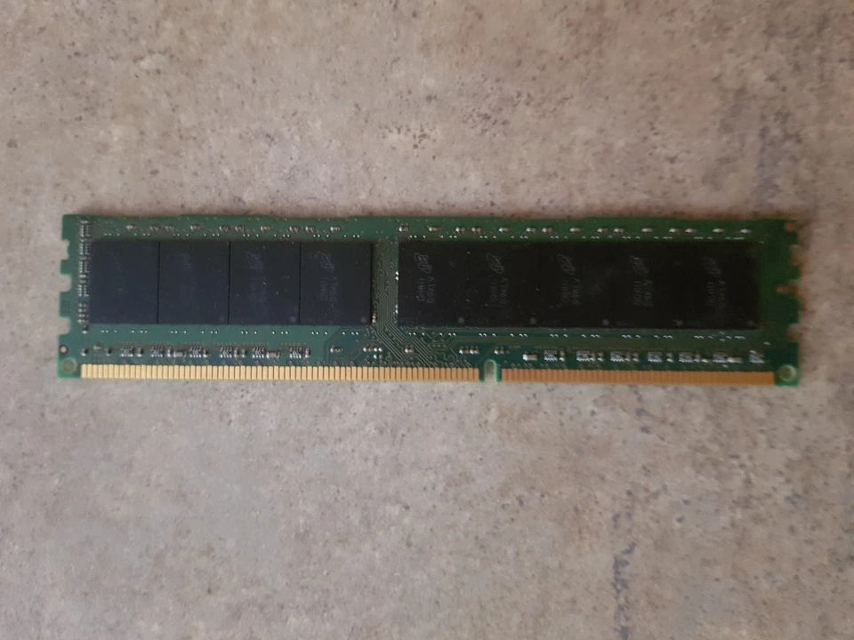 4GB 2RX8 MICRAS/CRUCIAL ECC DDR3 1333 DIMMS PC3-10600E CT51272BA1339 RAM FBT-3 Foto 4 de 4