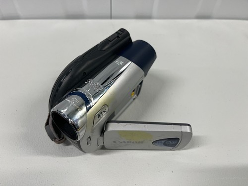 Canon DC310 DVD Camcorder 41x Advanced Zoom Untested For Parts Only Not Working - Picture 2 of 11