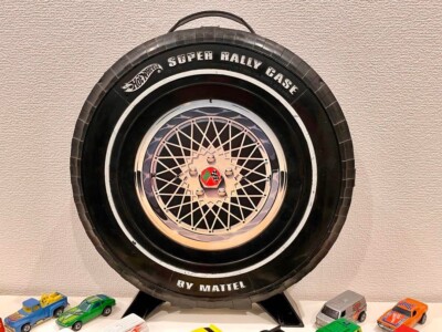 Hot Wheels SUPER RALLY CASE + 22-Car Set Vintage Mini car | eBay