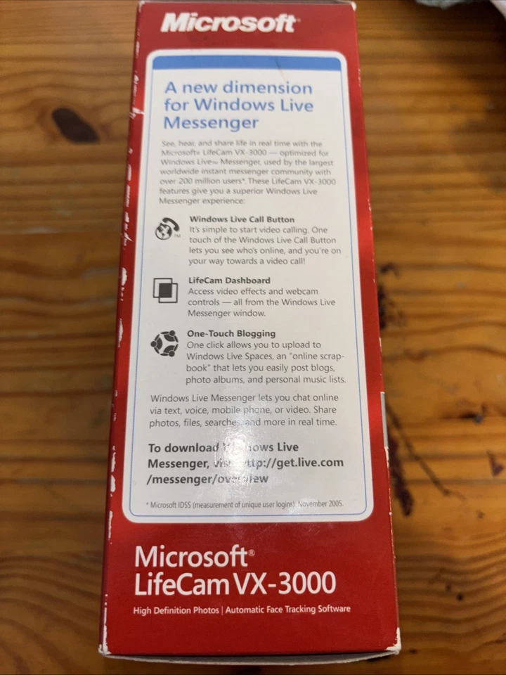 Microsoft LifeCam VX-3000 Webcam with Built-in Microphone New In Box - Image 4 of 4