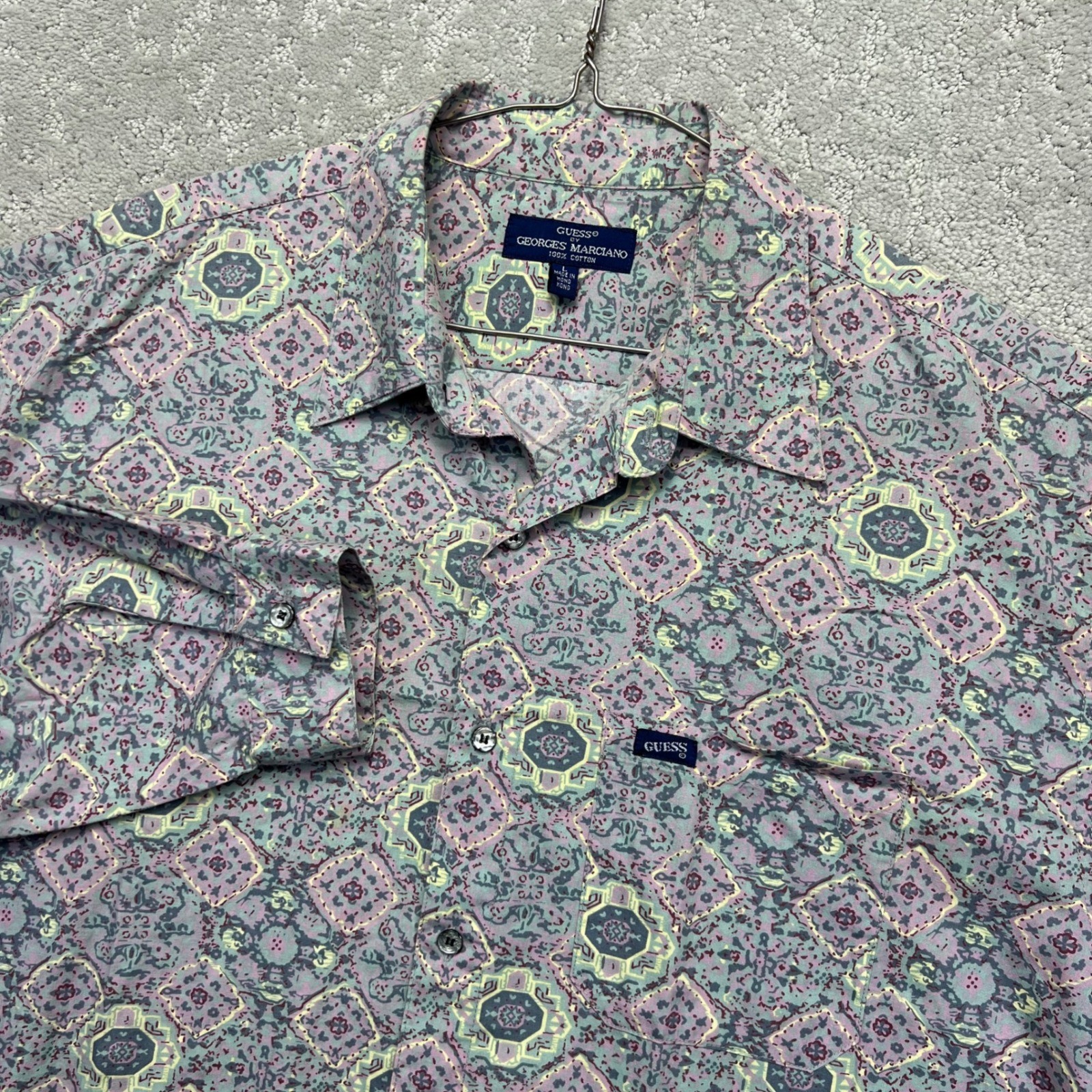 VINTAGE Guess by Georges Marciano Shirt Mens Large Button Down Geometric Pastel