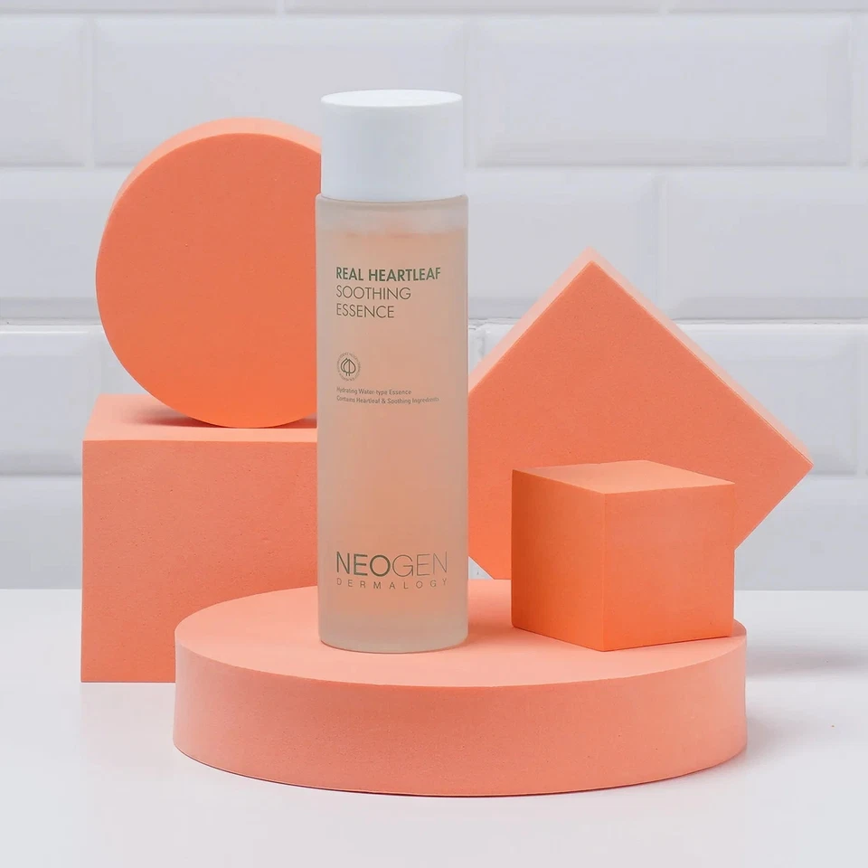 Neogen Dermalogy - Esencia calmante real Heartleaf, 5,07 fl oz/150 ml Foto 4 de 4