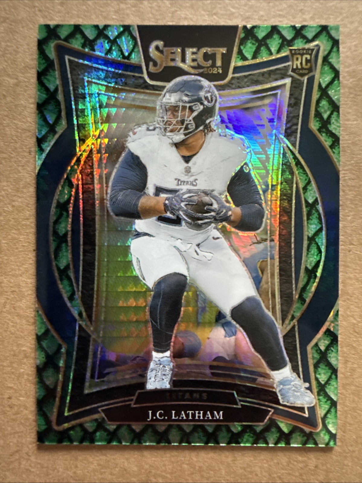 2024 Panini Select - Concourse J.C. Latham #11 Dragon Scale Prizm /81 (RC)