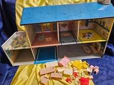 Vintage Marx Tin Two Story House With Plastic Furniture
