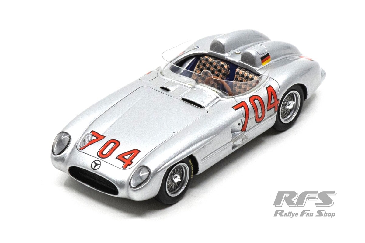 Stirling Moss und Hans Herrmann im Mercedes-Benz 300 SLR: Mercedes-Benz feiert 60 Jahre Mille-Miglia-Sieg von 1955 - Classic - - Das Magazin für Mercedes-Benz-Enthusiasten