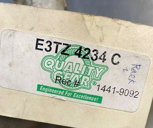 FORD Aftermarket AXLE SHAFT E3TZ 4234 C 28 SPLINE 29 1/8 OAL 7.5/8.8" DIFF NEW - Picture 4 of 4