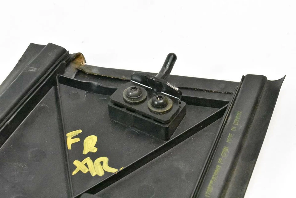 04-09 Cadillac XLR Cubierta Tonneau Trasera Derecha Tapicería Solapa Usada NEGRO 170050502 Foto 4 de 4