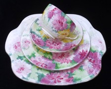 Stunning Crown Staffordshire Vibrant Tea Set ,No damages