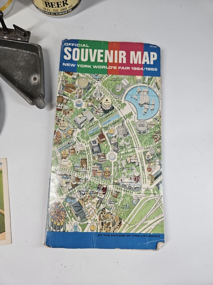 World's Fair Lot NY 1964-1965 1939 1982 Bundle- Postcard Ashtrays Cans & Map - Image 2 of 4