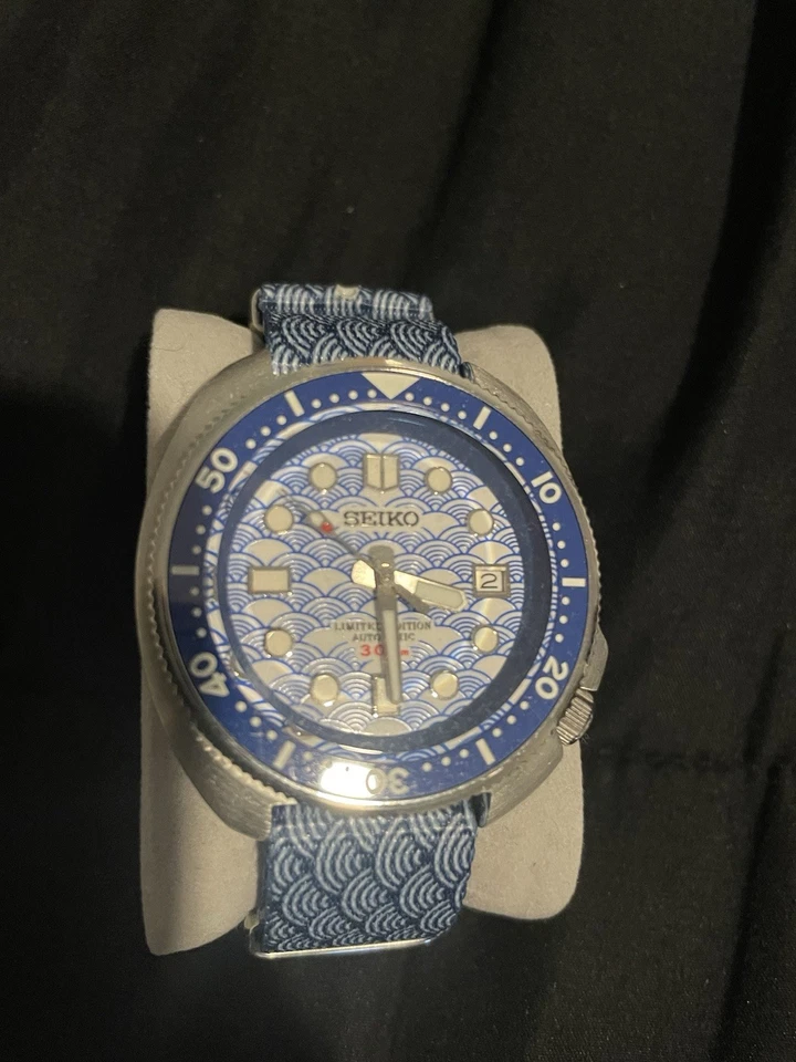 Seiko Automatic Turtle Willard Mod Watch NH35 ‘Great Wave’ - Image 2 of 4