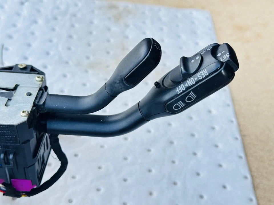 Audi A4 1996-1999 FARO INTERMITENTE INTERRUPTOR DE CONTROL LIMPIAPARABRISAS OEM Foto 4 de 4