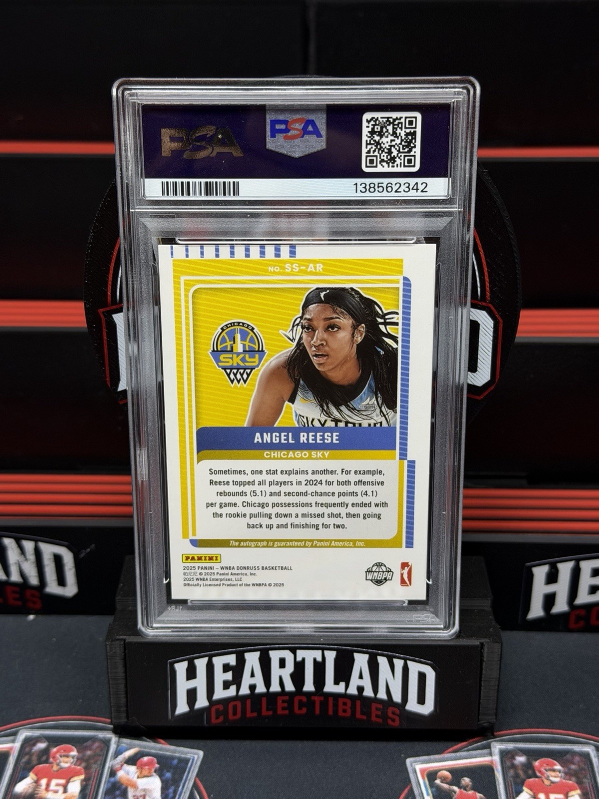 Angel Reese 2025 Donruss WNBA Signature Series Holo PSA 8 Autograph view 2