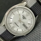 SEIKO 5 AUTOMATIC JAPAN MENS VINTAGE 7009A SILVER COLOR DIAL WATCH a2475-U