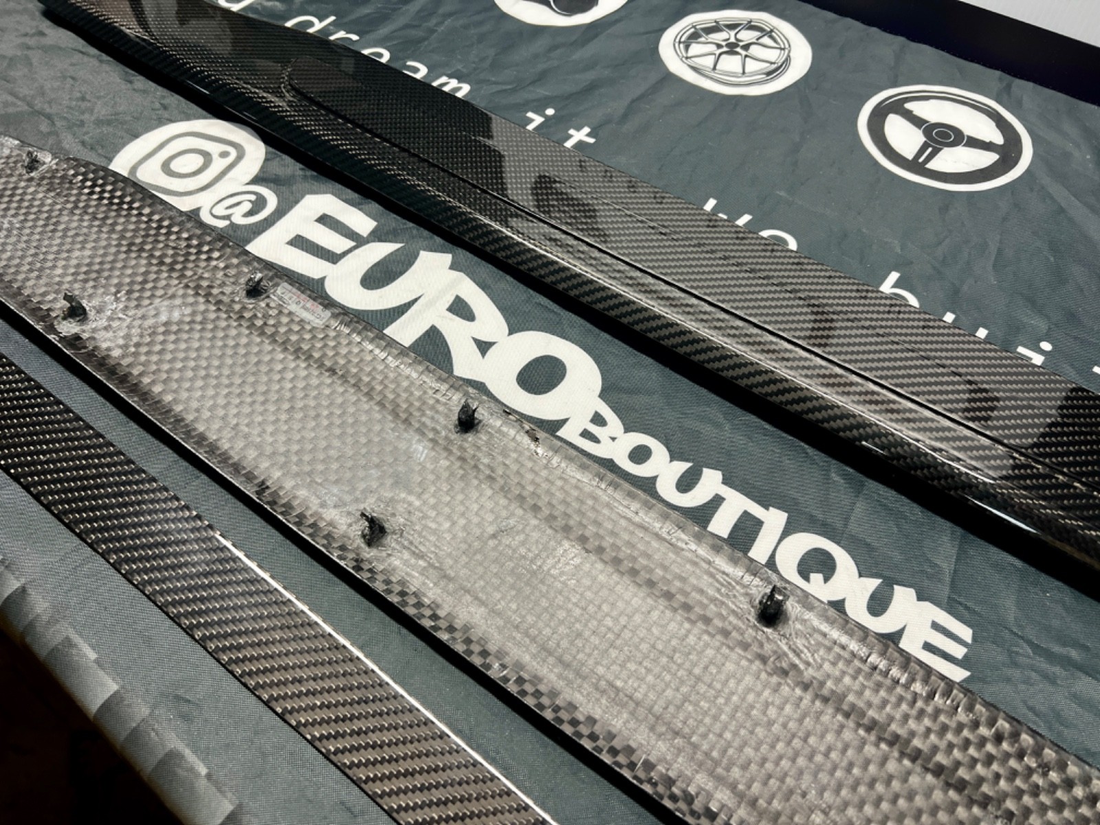Audi R8 100% Carbon Fiber Outer Door Sills Guard for Gen 1 R8