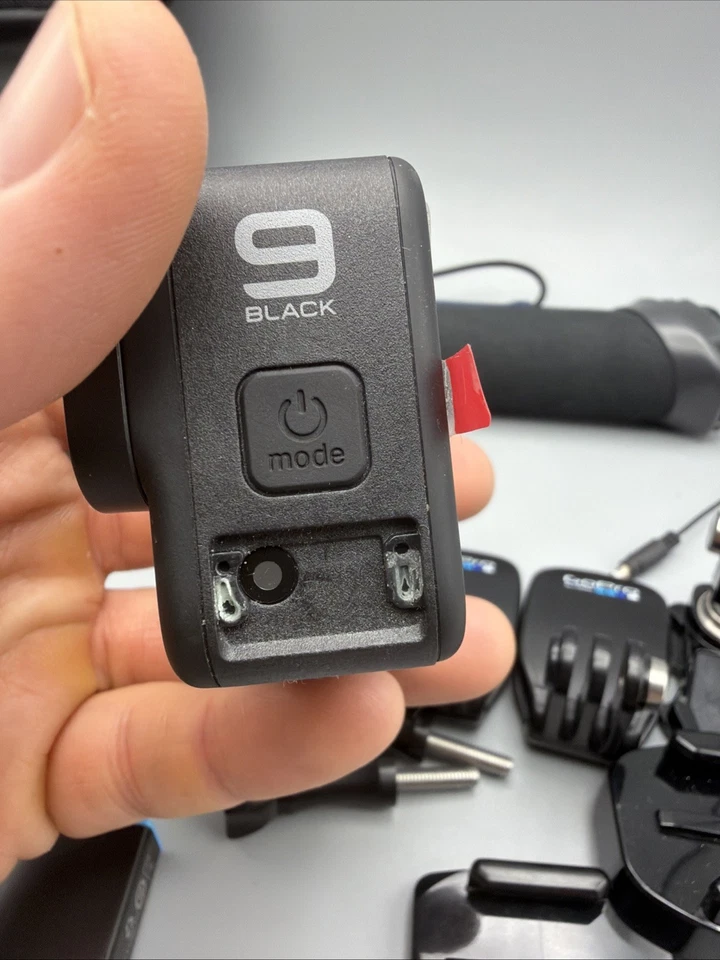 GoPro HERO9 Black - Action Camera Bundle - Slightly Used - Image 4 of 4