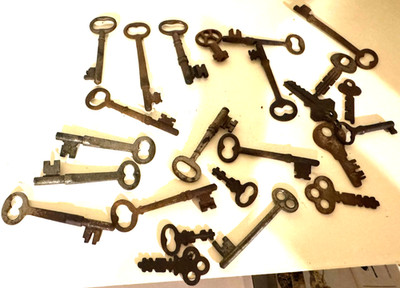 Vintage Antique Skeleton Keys Collection Lot of 24 Brass Steel Iron Original Key