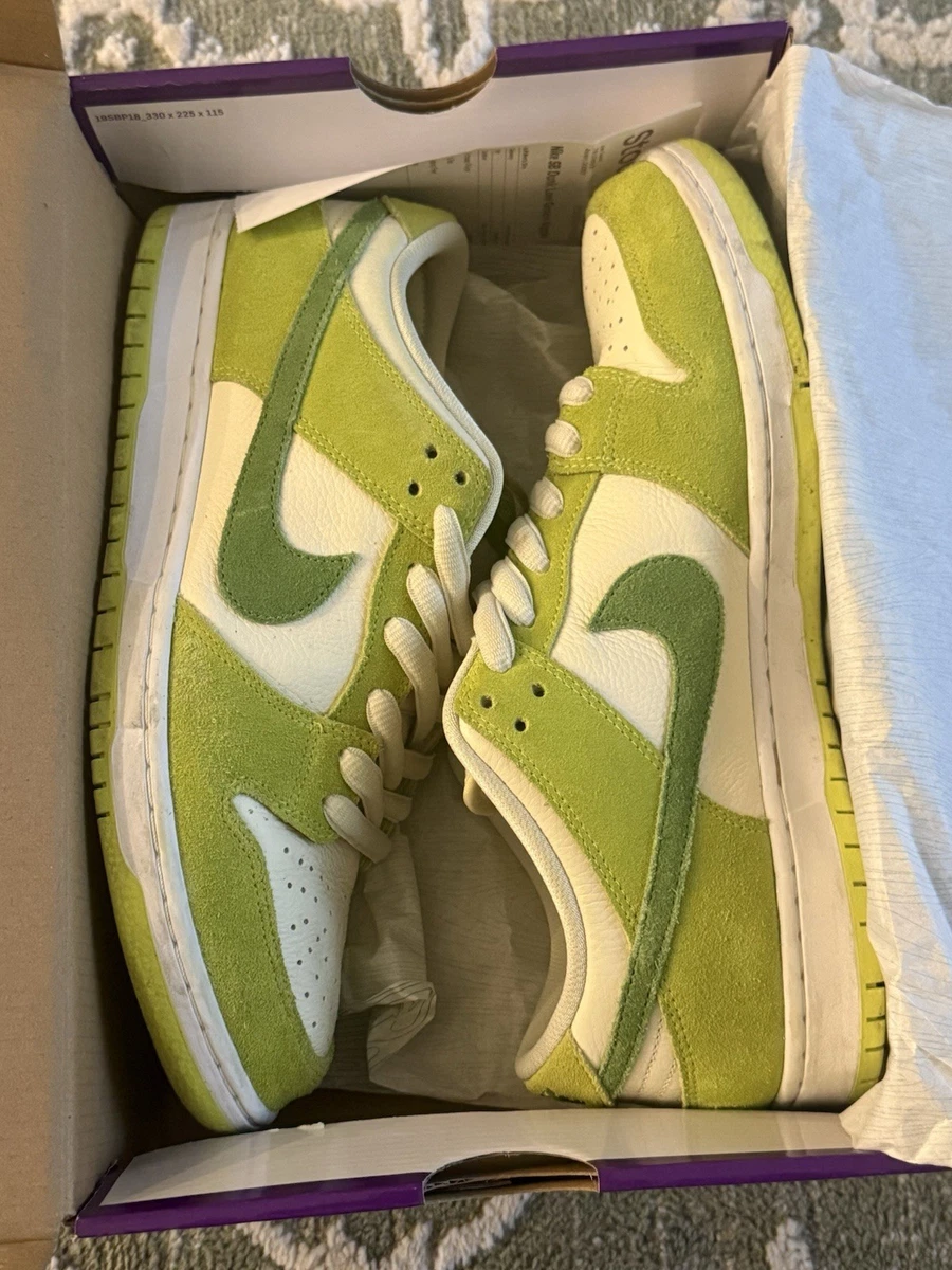 Nike Dunk Low Green 2022 for Sale | Authenticity Guaranteed | eBay