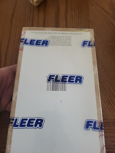 1993 Fleer Ultra Baseball Cards Series one Factory Sealed Box - Picture 3 of 4
