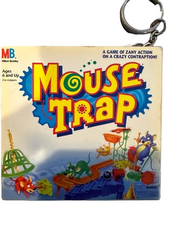 MOUSETRAP Miniature Boardgame Keychain 1999 MOUSE TRAP Hasbro Basic Fun Inc - Picture 2 of 4