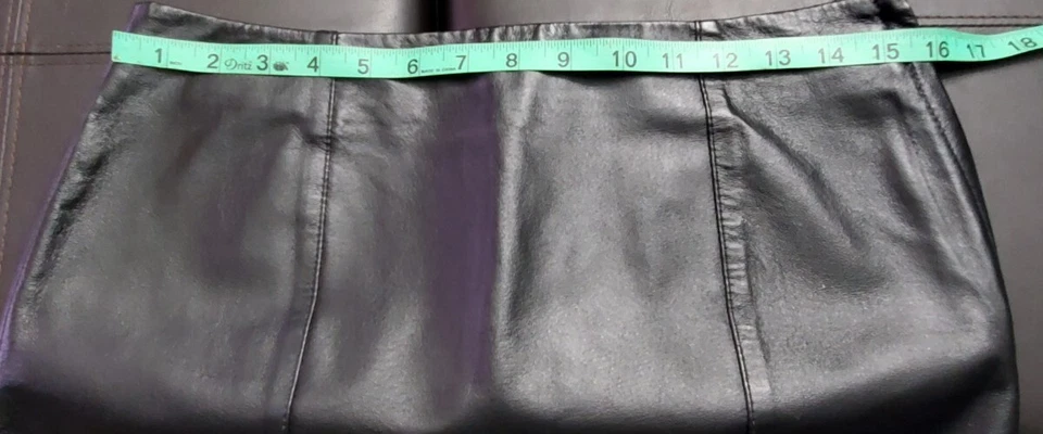 Falda de cuero negra Spiegel para mujer talla 4 Foto 4 de 4