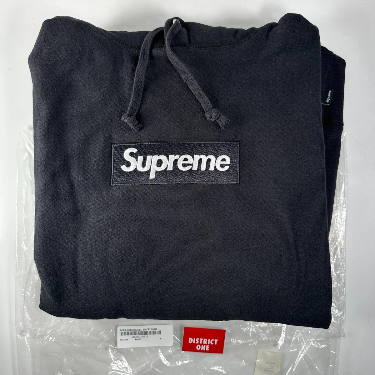 Supreme Box Logo Hoodie Hooded Sweatshirt Black - Size M - FW16