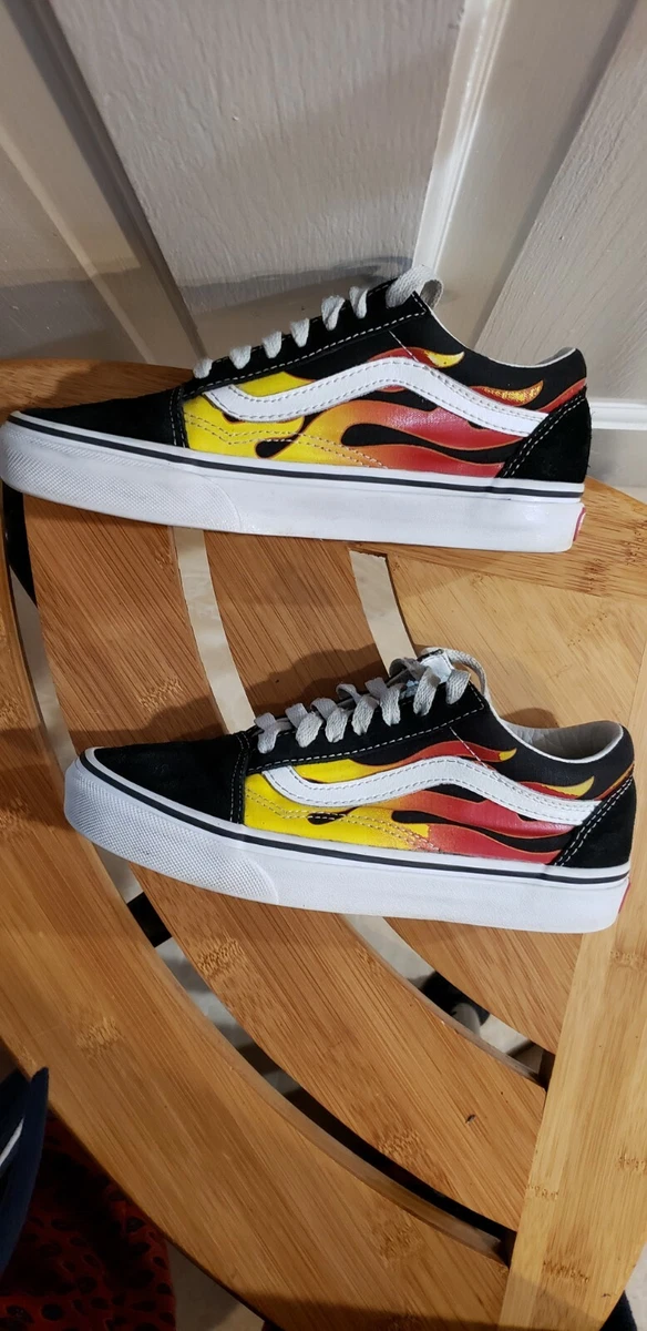 VANS OLD SKOOL RED YELLOW FLAMES BLACK SHOES BOYS SIZE 3.5 GIRL S SIZE 5 SKATE