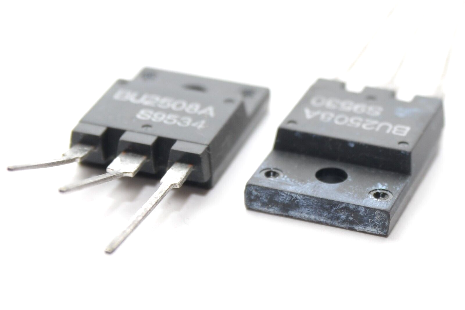 2x Vintage NPN Silicon-Power-Transistor Typ BU2508A, 700 V / 125 W / 8 ...